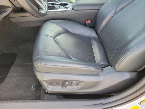 2023 Toyota Camry XLE