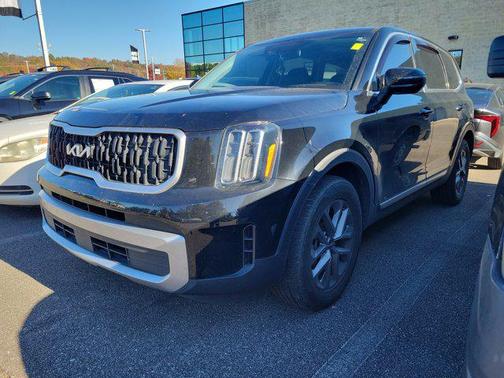 2023 Kia Telluride LX