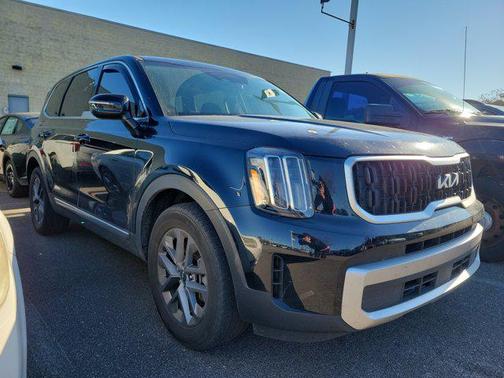 2023 Kia Telluride LX