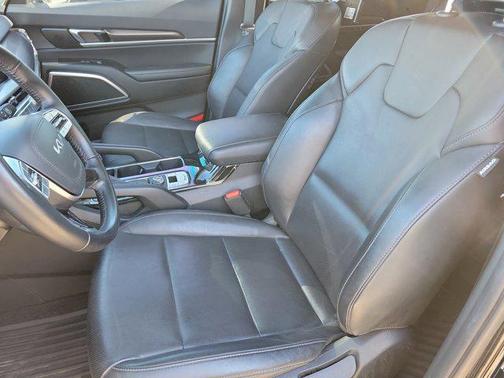 2023 Kia Telluride LX