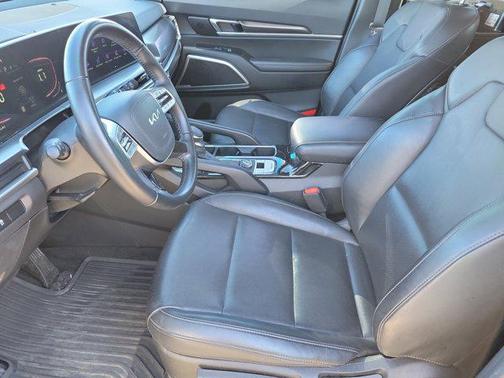 2023 Kia Telluride LX