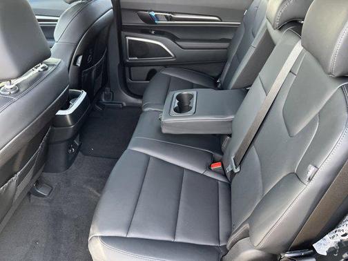 2025 Kia Telluride LX