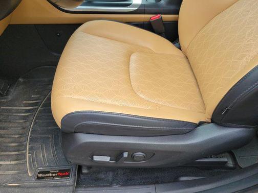 2022 Kia Carnival LXS