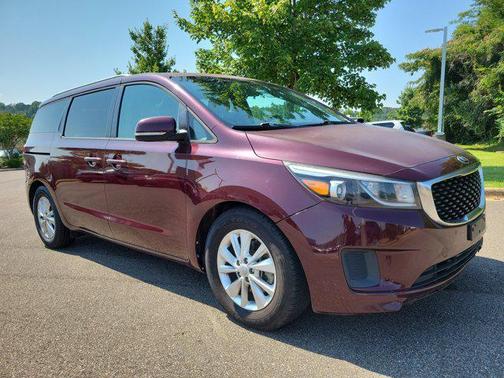 2017 Kia Sedona LX