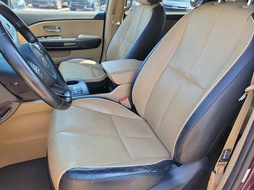2017 Kia Sedona LX