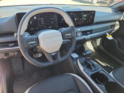 2025 Kia K4 GT-Line Turbo