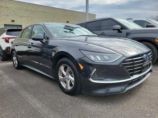 2021 Hyundai SONATA SE