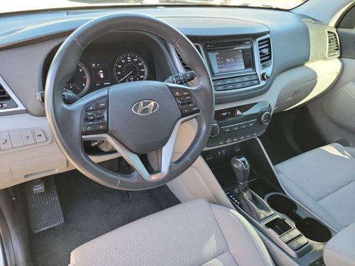 2017 Hyundai TUCSON Sport