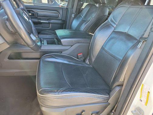 2021 RAM 2500 Limited Crew Cab 4x4 6'4' Box