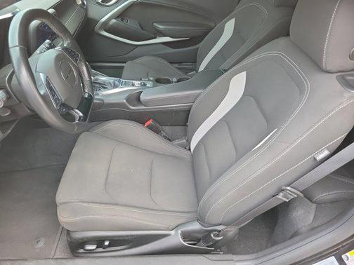 2023 Chevrolet Camaro RWD Coupe LT1