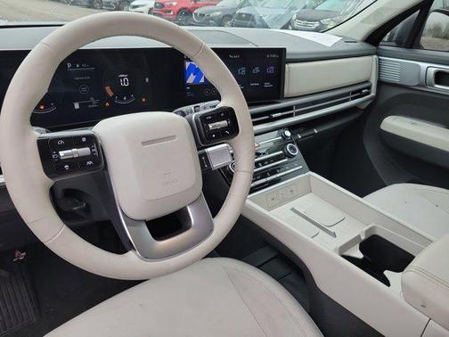 2025 Hyundai SANTA FE SE