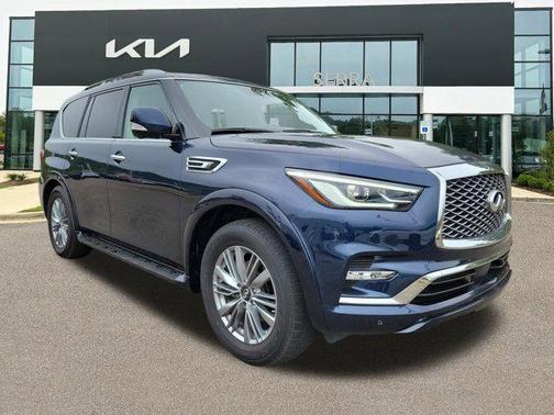 2023 INFINITI QX80 Luxe