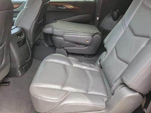 2019 Cadillac Escalade ESV Premium Luxury