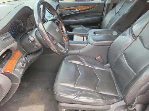2019 Cadillac Escalade ESV Premium Luxury