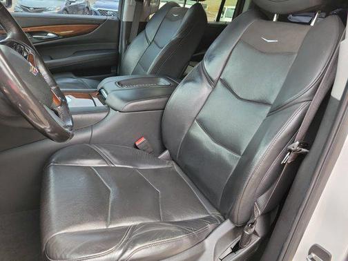 2019 Cadillac Escalade ESV Premium Luxury