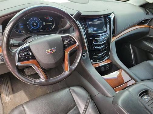 2019 Cadillac Escalade ESV Premium Luxury