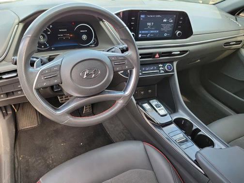 2020 Hyundai SONATA SEL Plus