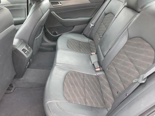2019 Hyundai SONATA Sport