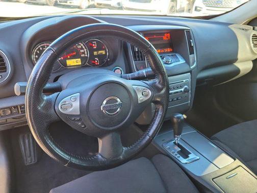 2012 Nissan Maxima S