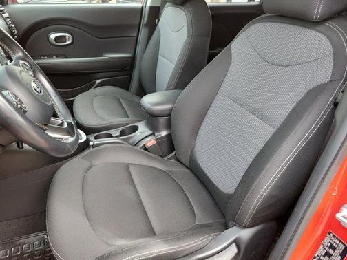 2019 Kia Soul +