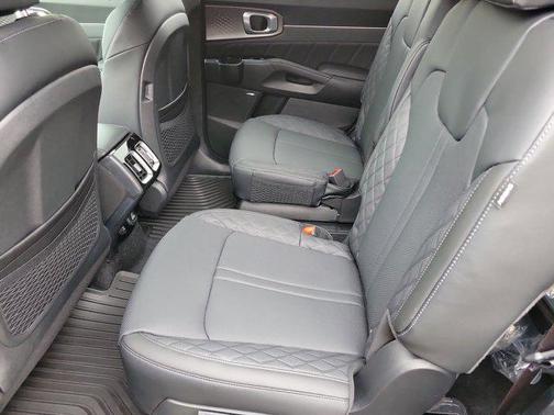 2026 Kia Sorento Hybrid SX Prestige