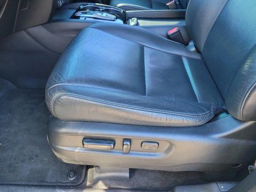 2020 Honda Pilot Touring 8-Passenger