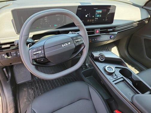 2025 Kia EV6 Light Long Range