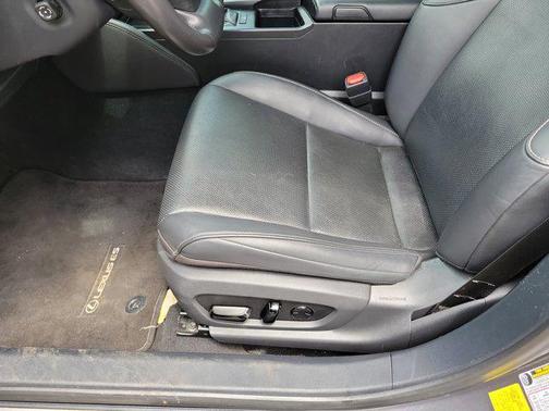 2022 Lexus ES 350 Base