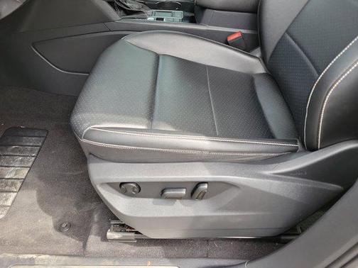 2022 Volkswagen Atlas 3.6L SE w/Technology
