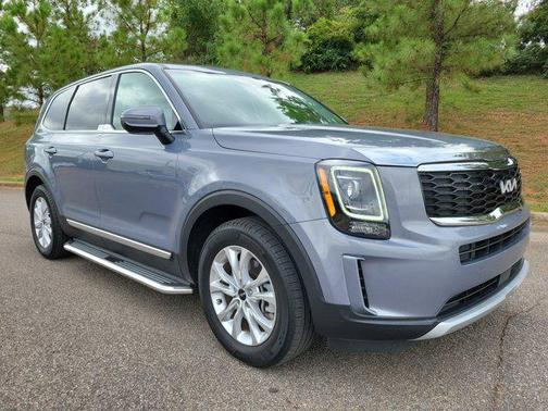 2022 Kia Telluride LX