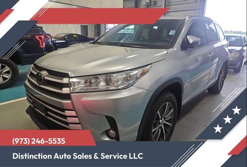 Celestial Silver Metallic 2019 Toyota Highlander XLE