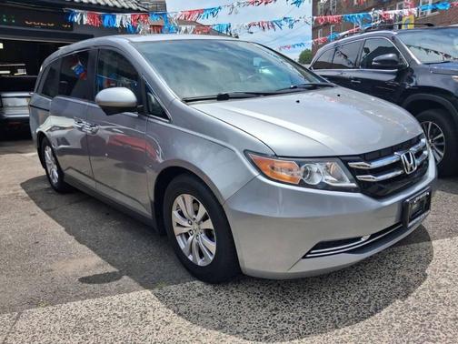 Lunar Silver Metallic 2016 Honda Odyssey EX