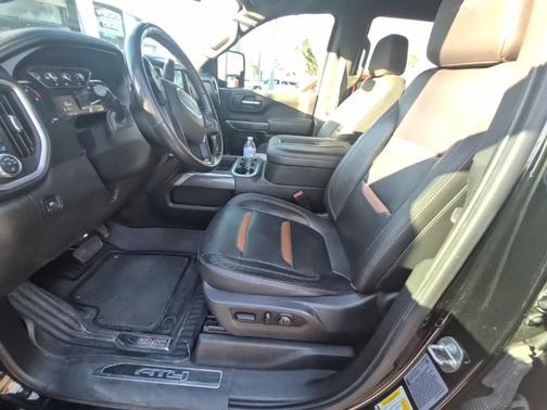 2021 GMC Sierra 2500 AT4