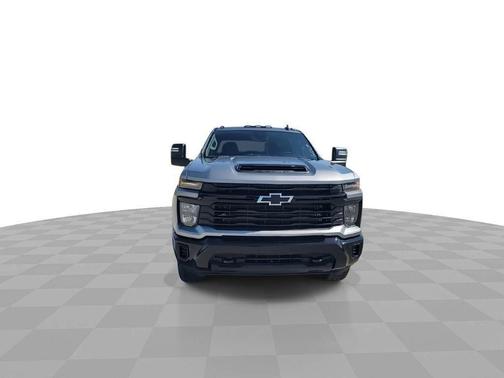 2025 Chevrolet Silverado 2500 Custom
