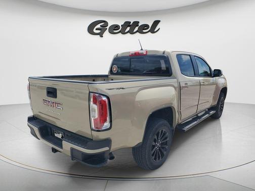 Desert Sand Metallic 2022 GMC Canyon Elevation