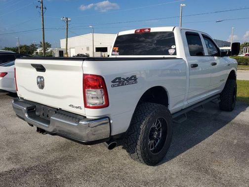 2020 RAM 2500 Tradesman Crew Cab 4X4 6'4' Box