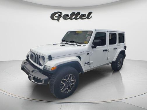 Bright White Clearcoat 2025 Jeep Wrangler 4-Door Sahara 4x4