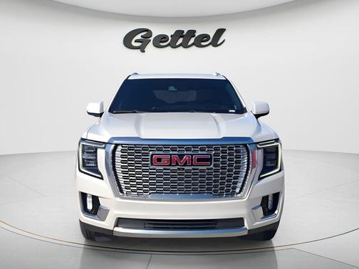 White Frost Tricoat 2022 GMC Yukon Denali