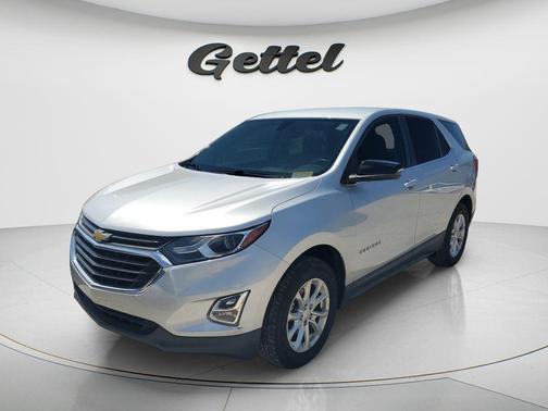 Silver Ice Metallic 2018 Chevrolet Equinox LT