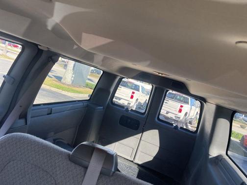 2023 GMC Savana 2500 Work Van