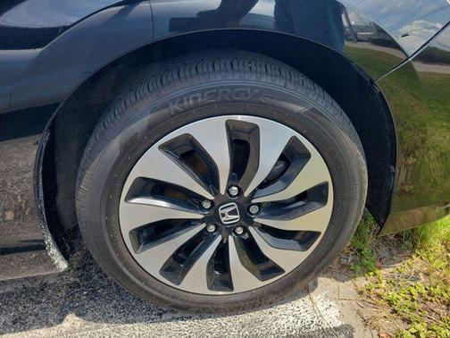 2017 Honda Accord Hybrid EX-L