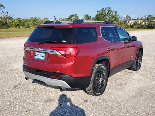 2019 GMC Acadia SLT-1