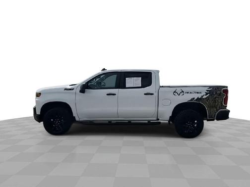 2022 Chevrolet Silverado 1500 Custom Trail Boss
