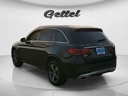 2022 Mercedes-Benz GLC 300 Base