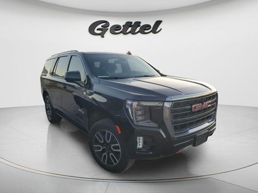 2022 GMC Yukon 4WD AT4