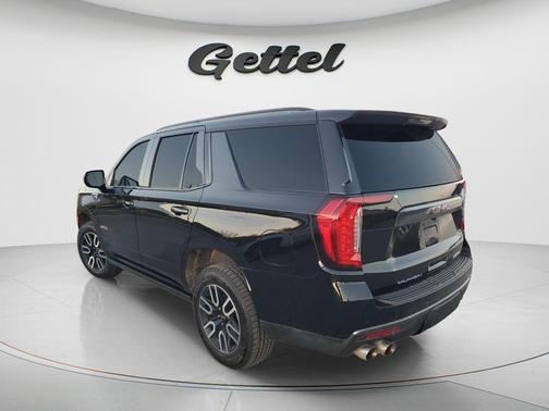 2022 GMC Yukon 4WD AT4