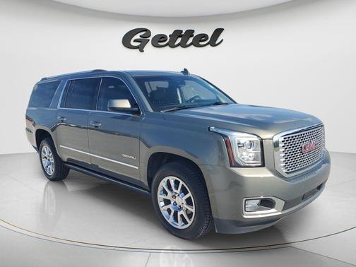 Mineral Metallic 2017 GMC Yukon XL Denali