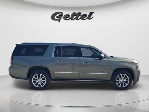 Mineral Metallic 2017 GMC Yukon XL Denali