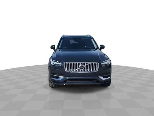 2022 Volvo XC90 Recharge Plug-In Hybrid T8 Inscription 6 Passenger