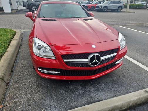 Mars Red 2014 Mercedes-Benz SLK-Class SLK 250